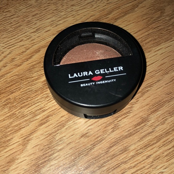Laura Geller Other - Laura Geller Shadow/Highlighter